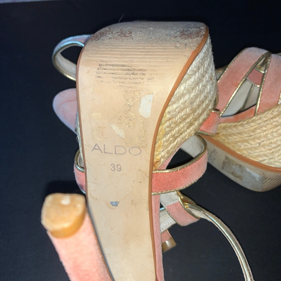 Women's Aldo pink & Gold Heels Size 39 discolouring - Picture 7 of 11